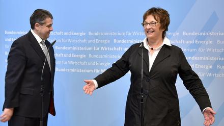 Plötzlich Gast: Sigmar Gabriel nimmt Abschied vom Bundeswirtschaftsministerium, Brigitte Zypries rückt an die Spitze. 