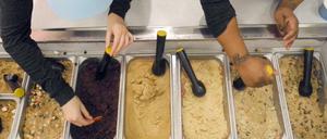 Ungebackener Keksteig im Becher: "Do" in New York