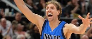 Dirk Nowitzki überzeugte gegen die Spurs mit 15 Punkten.