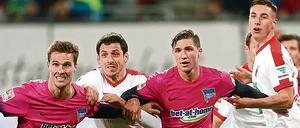 Entschlossenheit im Blick. Sebastian Langkamp (links) könnte in Freiburg in die Startelf zurückkehren.
