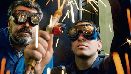 Praxis mit theoretischem Bezug. Von 2,8 Millionen Studierenden in Deutschland sind 95.000 in einem dualen Studium eingeschrieben.