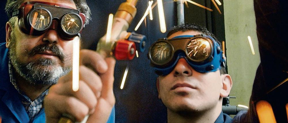 Praxis mit theoretischem Bezug. Von 2,8 Millionen Studierenden in Deutschland sind 95.000 in einem dualen Studium eingeschrieben.