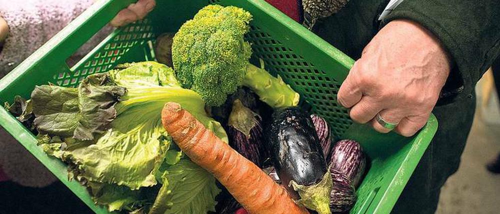 Zweibeinige Karotten, krumm gewachsene Gurken und allzu knollige Kartoffeln schmecken wie das vermeintlich perfekte Gemüse aus der Supermarkttheke und sind kein Fall für den Müll.