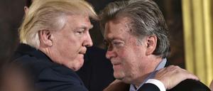 Trump und sein Chefstratege Steven Bannon. 