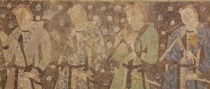 Vier Schwertträger - Stifterfiguren aus einem Höhlentempel in Kizil, Uigurisches Autonomes Gebiet Xinjiang, West-China. Die modisch gekleideten Stifter tragen Seidenanzüge mit Perlenmotiven  der Schnitt ist ganz nach iranischem (sasanidischem) Geschmack. Seide mit Perlenmotiven war eine sehr beliebtes Exportware und wurde im mittelalterlichem Europa genauso verwendet wie im alten Japan. 