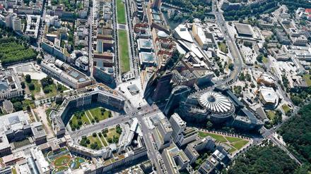 Der Leipziger und der Potsdamer Platz in Berlin aus der Vogelperspektive.
