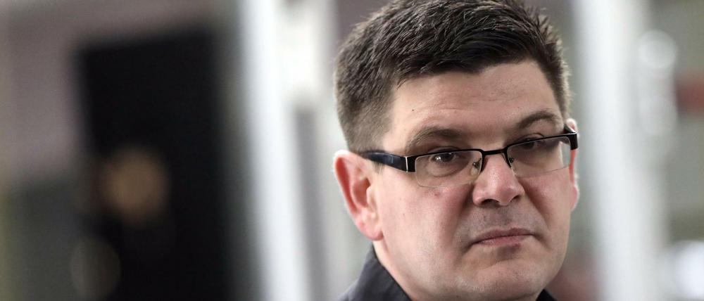 Auch unter Linke-Unterstützern befürworten 47 Prozent Müllers Entscheidung, 34 Prozent hingegen halten zu Holm.