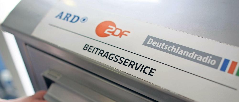 Was bekommen die Beitragszahler von ARD, ZDF und Deutschlandradio? Von den Fernsehsendern jedenfalls nicht das Programm, dass sie erwarten dürfen?