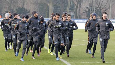 Herthas Profis beim Training für das Spiel am Sonntag.