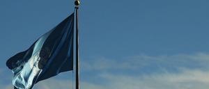 Flaute. Die Vereinten Nationen reagieren nur zaghaft auf die ersten Aktionen der neuen US-Regierung. Präsident Trump hat oft mir Kürzungen ihrer Gelder gedroht.