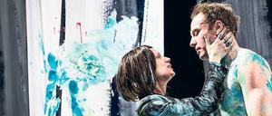 Küsse, Bisse. Lise Risom Olsen und Mark Waschke in "Love Hurts".