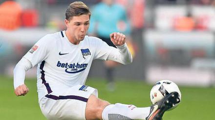 Fünf Mal Gelb. Niklas Stark fehlt Hertha BSC gegen Ingolstadt. 
