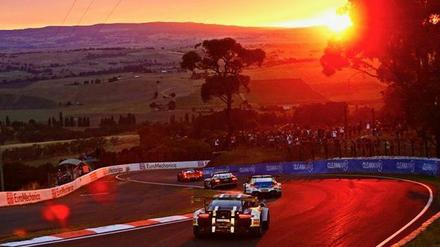 Bathurst ist weltweit das einzige Rennen, das im Dunklen startet.