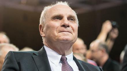 Der Boss. Uli Hoeneß hat wieder alles im Griff beim FC Bayern.