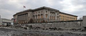 Der Schnee schmilzt, doch die Zankerei zwischen Linken und AfD bleibt.