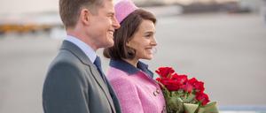 Caspar Phillipson als John F. Kennedy und Natalie Portman als Jackie Kennedy in "Jackie".