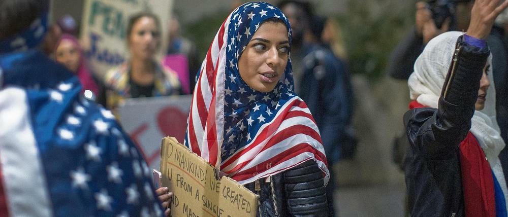 Die Demonstrationen gegen Trumps Einreisepolitik gehen weiter.