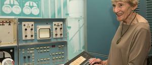 Mary Allen Wilkes (78), Computerpionierin aus Cambridge (USA) mit dem ersten Personalcomputer von 1963, den sie entwickelte.