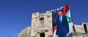 Wie aus Syrien entkommen, wenn man bedroht ist? Der Fall einer syrischen Familie liegt jetzt beim EuGH. Das Foto zeigt den UN-Flüchtlingskommissar Filippo Grandi (L) am 2. Februar bei einem Besuch in Aleppo. 