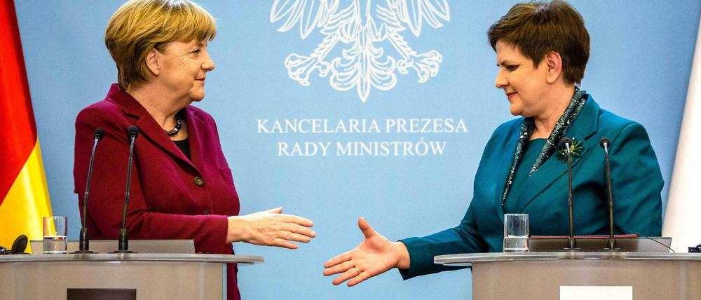 Angela Merkel und Beata Szydlo am Dienstag in Warschau.