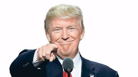 Gute Miene zum bösen Spiel. US-Präsident Donald Trump behauptet, seine Freunde und seine Feinde in den Medien ganz genau zu kennen. Entsprechend fallen seine Reaktionen und seine Tweets aus.