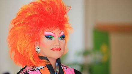 Die Drag Queen Olivia Jones. 
