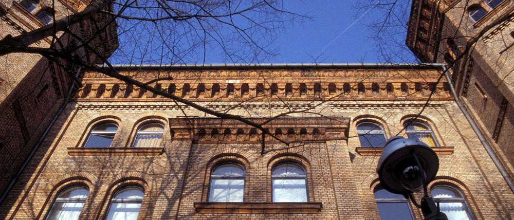 Das Oberstufenzentrum für Wirtschaft, Verwaltung und Handel in der Wrangelstraße in Kreuzberg gilt als zweitgrößte Wirtschaftsschule Deutschlands.
