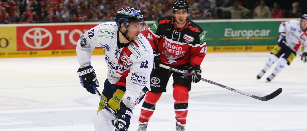 Comeback gegen die Haie. Marcel Noebels im März in der Play-off-Viertelfinalserie gegen Köln.