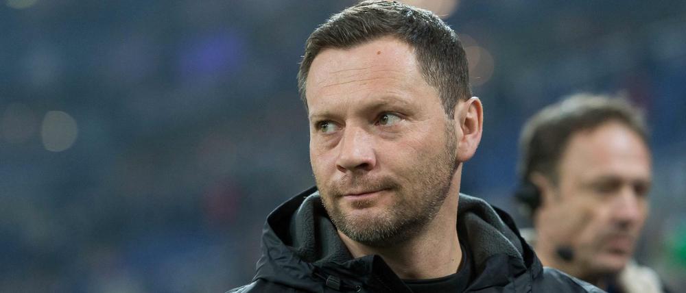 Gibt es womöglich bald Fake News zu Herthas Trainer Pal Dardai?