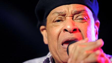 Der US-amerikanische Musiker und Sänger Al Jarreau am 07.07.2011 in Darmstadt
