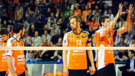 Paul Carroll (Mitte) war mit 15 Punkten Berlins erfolgreichster Spieler.