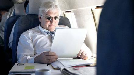 Der Überflieger. Mit Frank-Walter Steinmeier bekommt das Bellevue einen Schlossherrn, der wie kaum einer seiner Vorgänger ins politische Geschäft eingeführt ist.