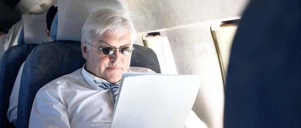 Der Überflieger. Mit Frank-Walter Steinmeier bekommt das Bellevue einen Schlossherrn, der wie kaum einer seiner Vorgänger ins politische Geschäft eingeführt ist.