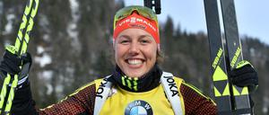 Laura Dahlmeier kann ihr Glück in Hochfilzen derzeit kaum fassen.