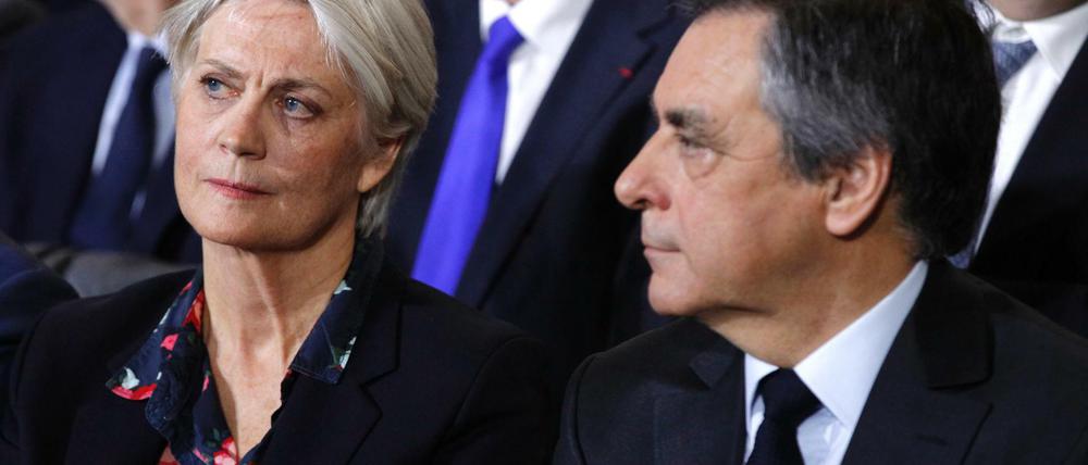 Problematisches Verhältnis: Francois Fillon beschäftigte seine Frau Penelope - und bezahlte sie aus der Parlamentskasse. 