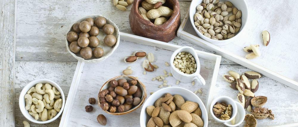 Nüsse haben fast alles, was der Mensch braucht. Vitamine, Ballaststoffe, Mineralstoffe, Omega 3, pflanzliche Eiweiße...