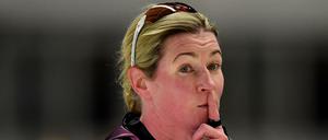 Still sein, bitte: Claudia Pechstein nach ihrem Erfolg.