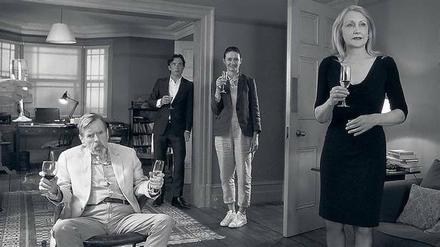 Anstoßen bitte, gleich gibt's Turbulenzen: Patricia Clarkson, Emily Mortimer, Cillian Murphy und Timothy Spall (v.r.) in "The Party".