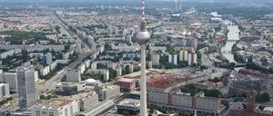 Grenzenloser Profit versprach Berlins Immobilienmarkt. Nun sagen Experten das Abebben von Zuzug und Nachfrage voraus.