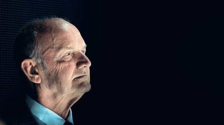 Rücktritt kam in Ferdinand Piëchs Lebensplan nie vor. Dann war er trotzdem weg – und jetzt ist er wieder da. Er will, dass die Schuldigen bezahlen, die sein Lebenswerk zu zerstören drohen.