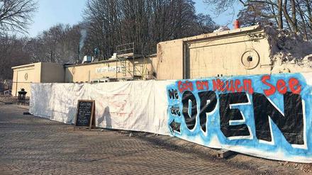 Alter Beton. Vor dem Café am Neuen See läuft der Abriss. 