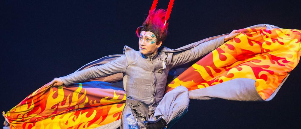 "Faust" als Peking Oper, ein Projekt der China National Peking Opera Company und der italienischen Emilia Romagna Teatro Fondazione unter Leitung der deutschen Regisseurin Anna Peschke. Dieses außergewöhnliche Projekt wird am 15. und 16. Mai bei den Internationalen Maifestspielen in Wiesbaden und am 24. und 25. Mai in Saarlouis aufgeführt.