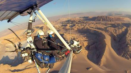 Mit dem Trike über dem Moon Valley in Chile.