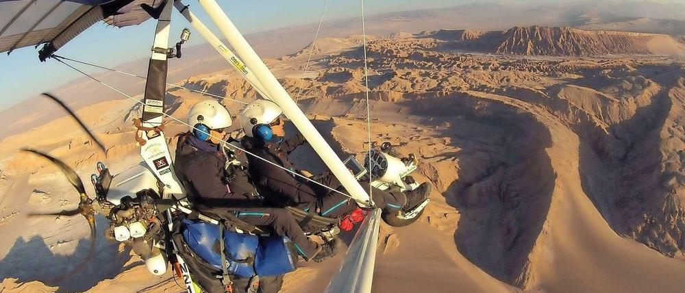 Mit dem Trike über dem Moon Valley in Chile.