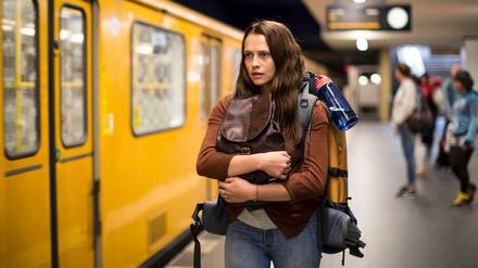 Teresa Palmer als die australische Touristin Claire, die in eine Falle gerät.