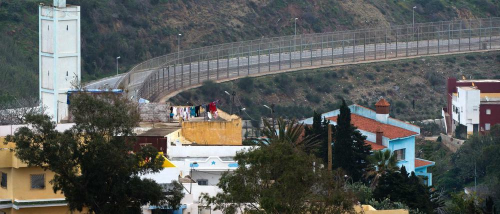 Der Grenzzaun zwischen Marokko und der spanischen Exklave Ceuta.