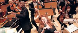 Duett, do it. Dirigent Wayne Marshall und Sängerin Kim Criswell.