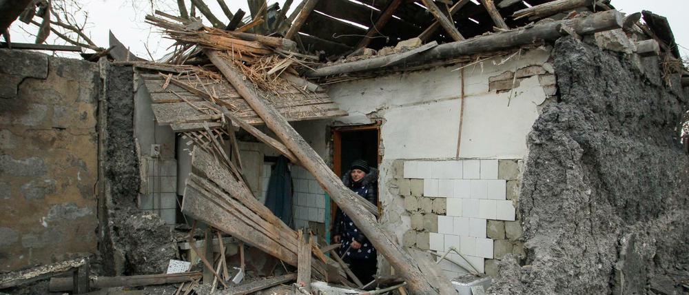 Heimat in Trümmern. Durch den Krieg im Osten der Ukraine haben viele Menschen ihr Zuhause verloren. Mehr als 2000 Zivilisten sind ums Leben gekommen.