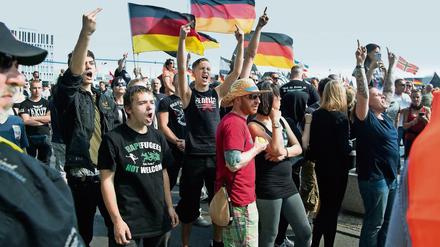 Rechtsextremisten-Aufmarsch im Mai 2016 in Berlin. 