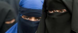 Vollverschleierte Frauen in Hessen.